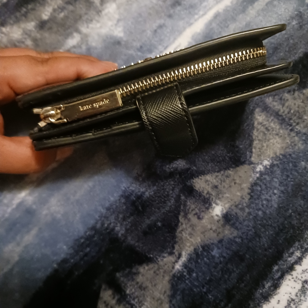 Kate Spade Wallet - Picture 4 of 5